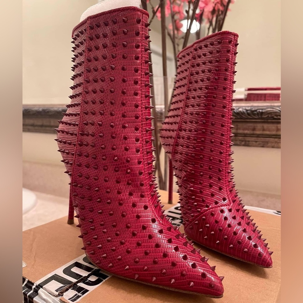 STEVE MADDEN ANKLE BOOTS
